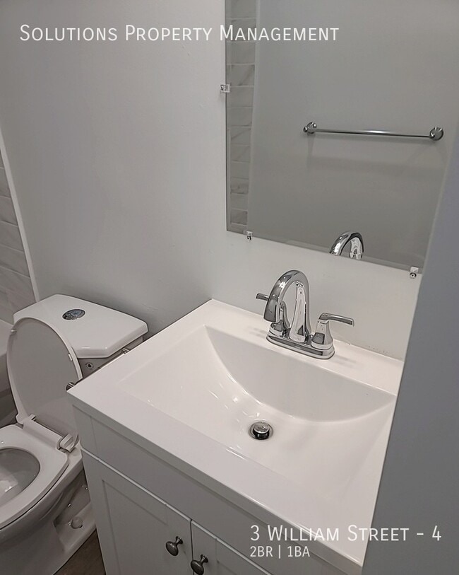 Building Photo - Stunning Two Bedroom Unit!