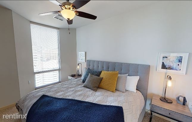 Building Photo - 2 br, 2 bath Apartment - 1588 Glenarm Pl