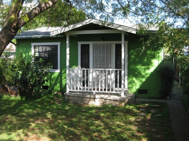 Photo - 2422 1/2 Penmar Ave House