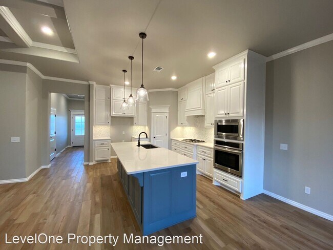 Foto del edificio - 4 br, 2 bath House - 18828 Autumn Grove Drive