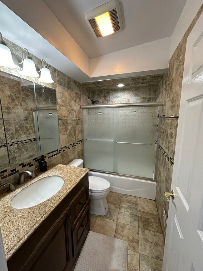 Foto del edificio - 5212 Harmswood Terrace