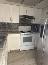 Building Photo - 7779 Tam Oshanter Blvd