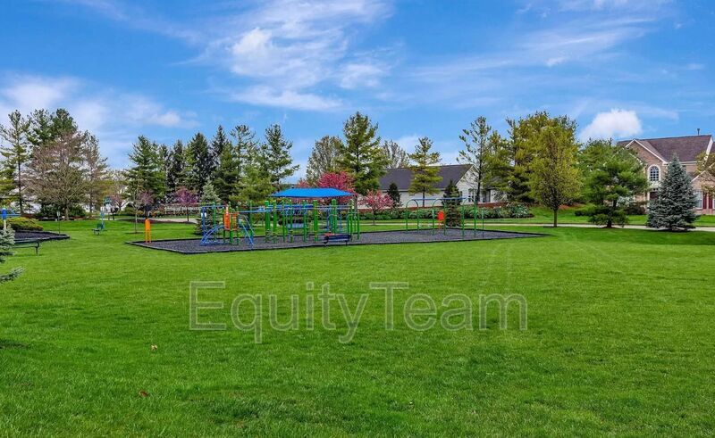 Primary Photo - 7847 Split Rail Ct