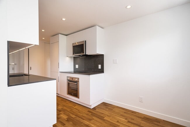 Building Photo - 55 Eccleston Dr