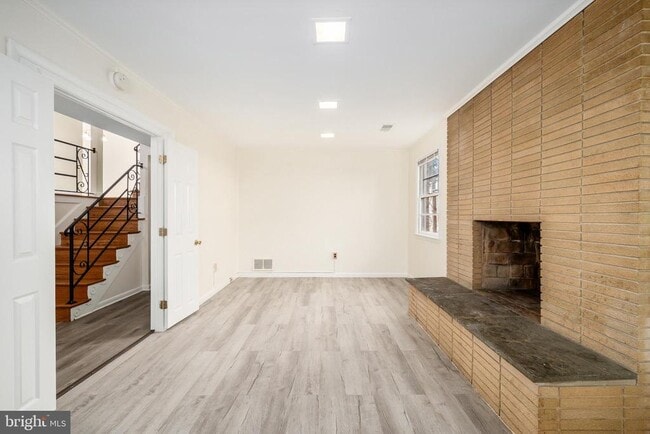 Building Photo - 4208 16th St NW