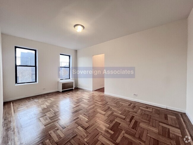 Building Photo - 20 Magaw Pl