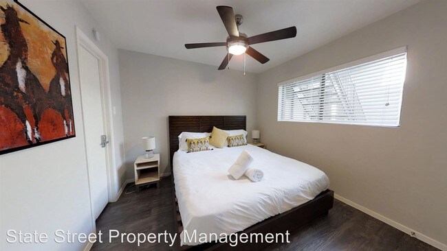 Foto del edificio - 1117 Hollow Creek Dr