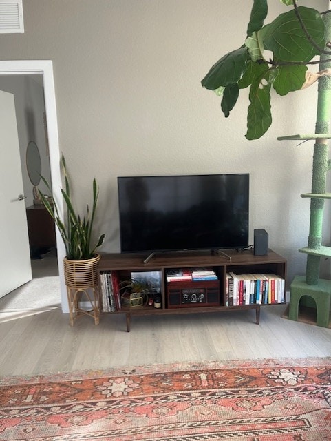 Building Photo - 1616 S Broadway