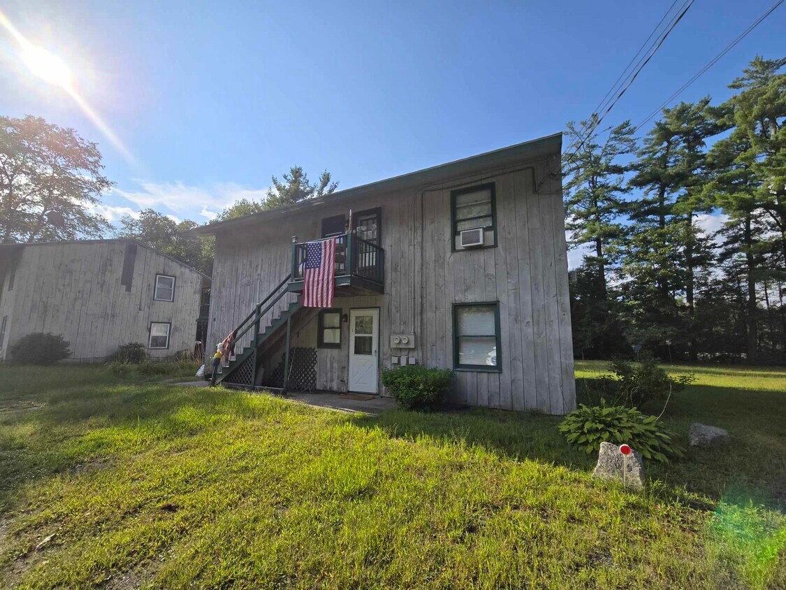 Primary Photo - 12 Hale St