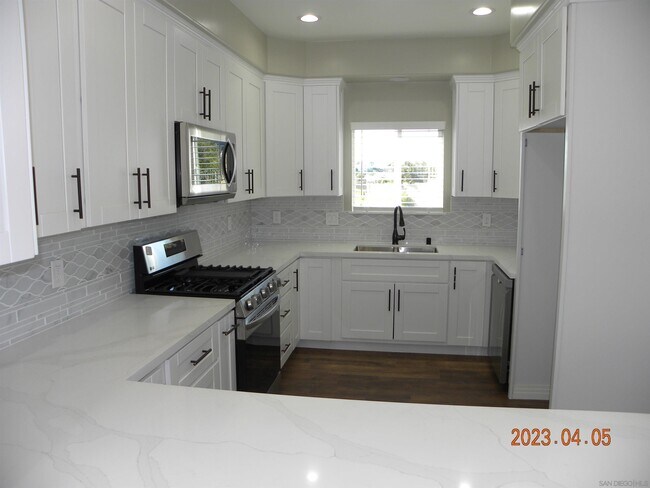 Foto del edificio - 2795 Hopkins St