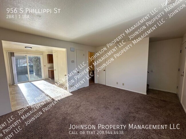 Foto del edificio - 956 S Phillippi St