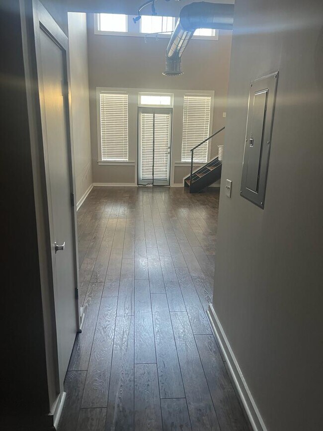 Foto del edificio - 265 18th St NW