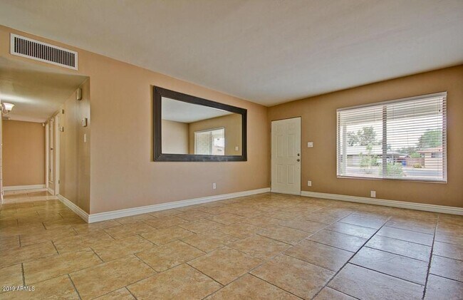 Foto del edificio - 4 Bed 3 Bath House