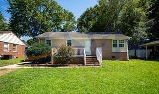 Building Photo - 1122 Fiske St