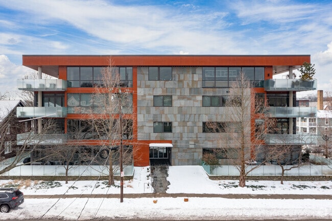 Building Photo - 2801 Erie Ave