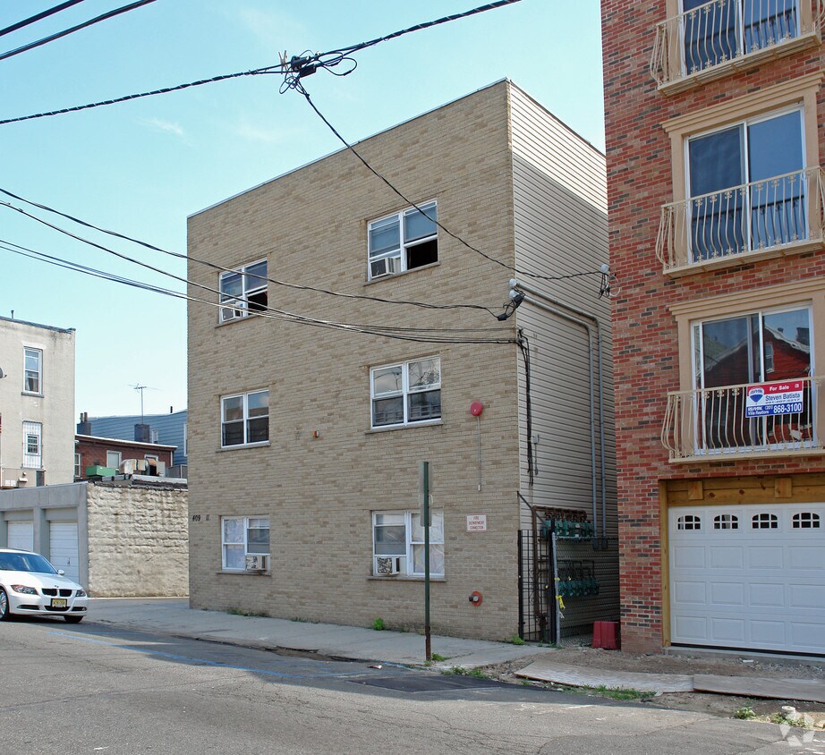 Foto del edificio - 409-411 11th St