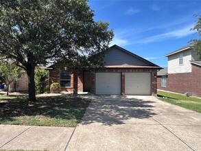 Building Photo - 11701 Timber Heights Dr