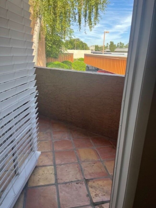 Building Photo - 2 Bed 2 Bath near Old Town Scottsdale
