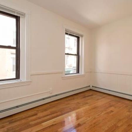 Building Photo - 155 Salem St