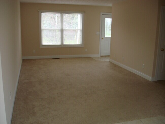 Foto del edificio - 1073 W Cook Rd