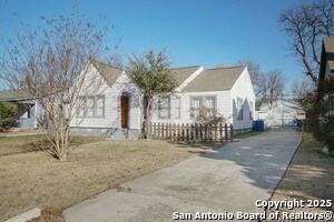 Foto del edificio - 119 Meredith Dr