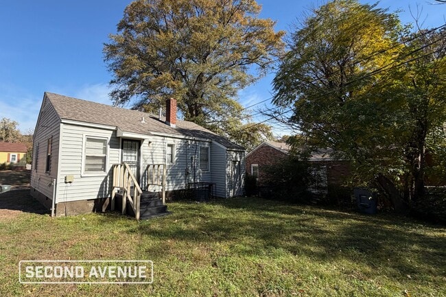 Building Photo - 2709 Henley Dr