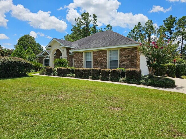 Foto del edificio - 4Br/2.5Ba Huge home with a sunroom