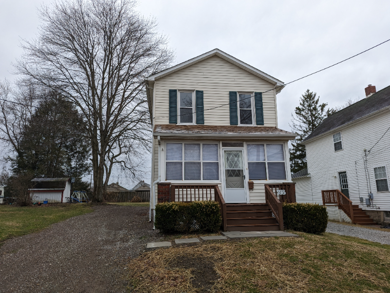 Primary Photo - 733 Taylor St
