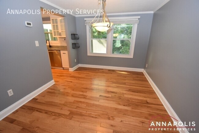 Building Photo - 1492 Amberwood Dr