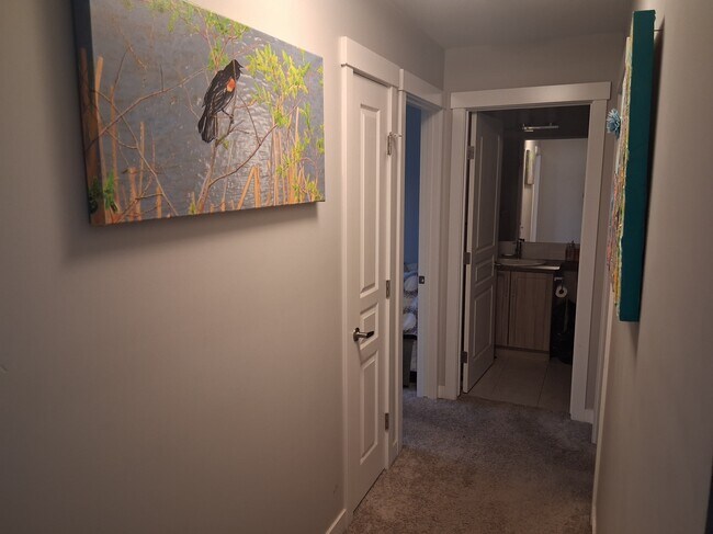 Photo du bâtiment - 32 Horseshoe Cres