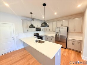 Building Photo - 5320 Wyndham Forest Dr