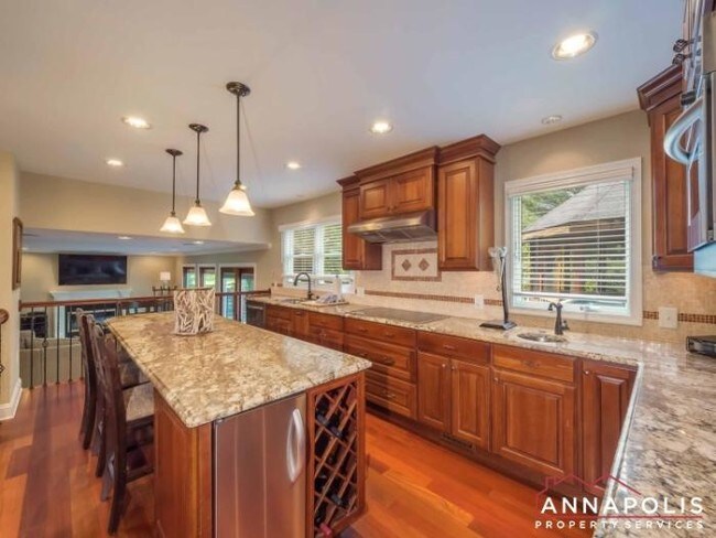 Building Photo - 4 bedroom in Annapolis MD 21403