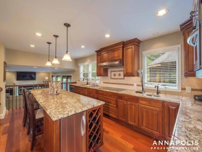 Foto del edificio - 4 bedroom in Annapolis MD 21403