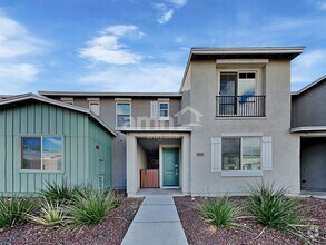 Building Photo - 20713 W Point Ridge Rd