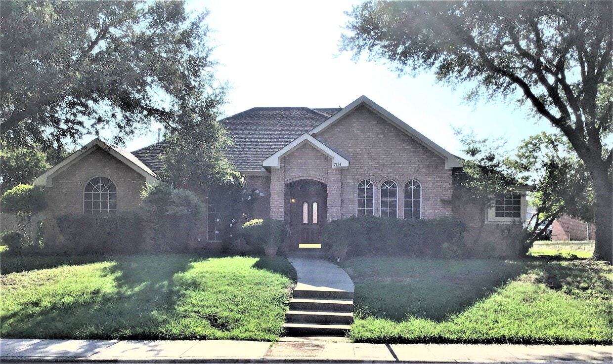 Primary Photo - 7124 Holden Dr