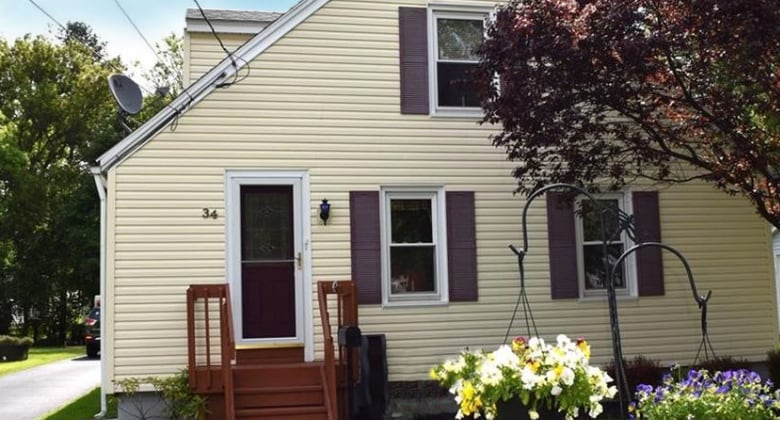 Front of house - 34 Elm St