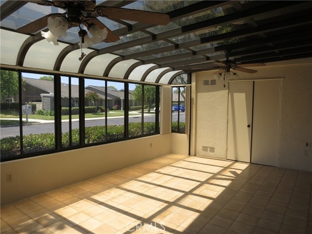 Building Photo - 8886 Plumas Cir