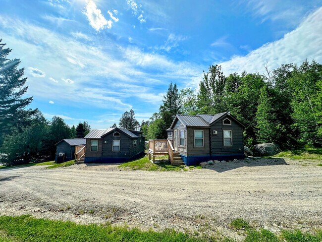 Foto del edificio - 5 Harmony Hill Rd