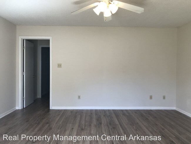 Building Photo - 3 br, 2.5 bath House - 25 Edgehill Cv.