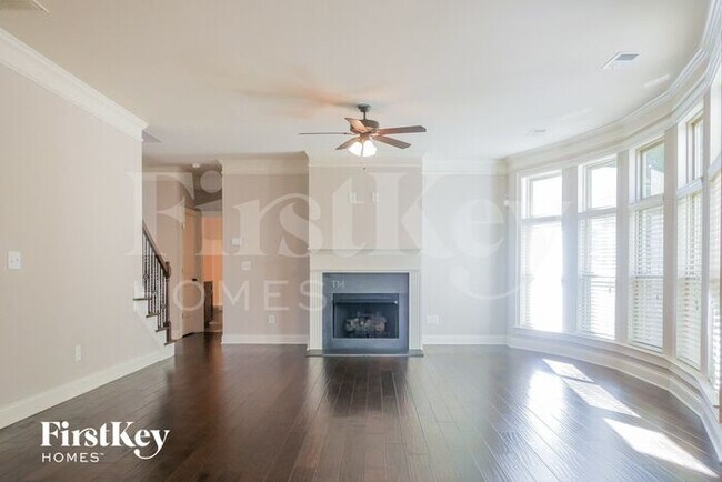 Foto del edificio - 5706 Jamerson Dr