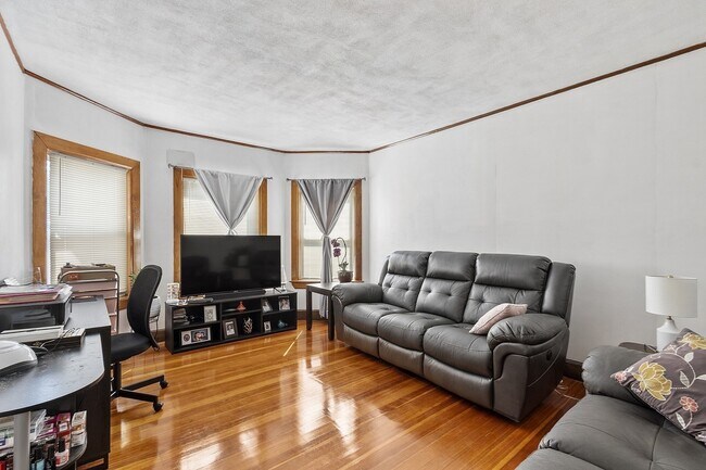 Foto del edificio - 483 Broadway