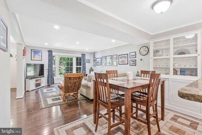 Building Photo - 9607 Masterworks Dr