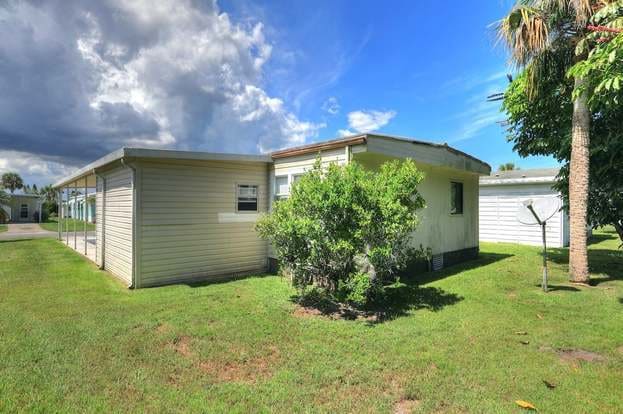 Building Photo - 716 Lark Dr