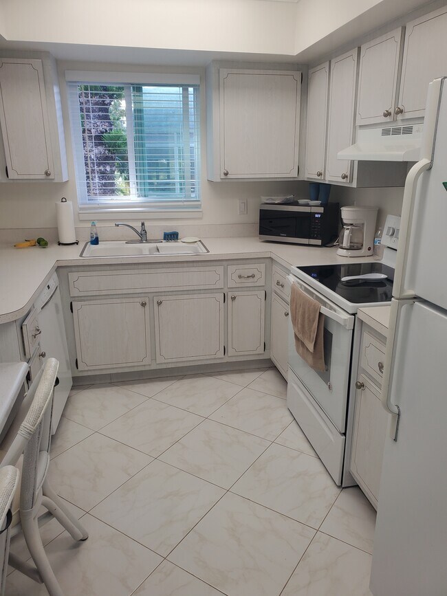 Foto del edificio - 2950 SE Ocean Blvd