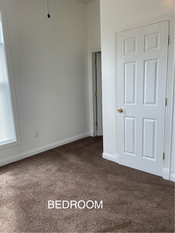 Building Photo - 231 E 13th St