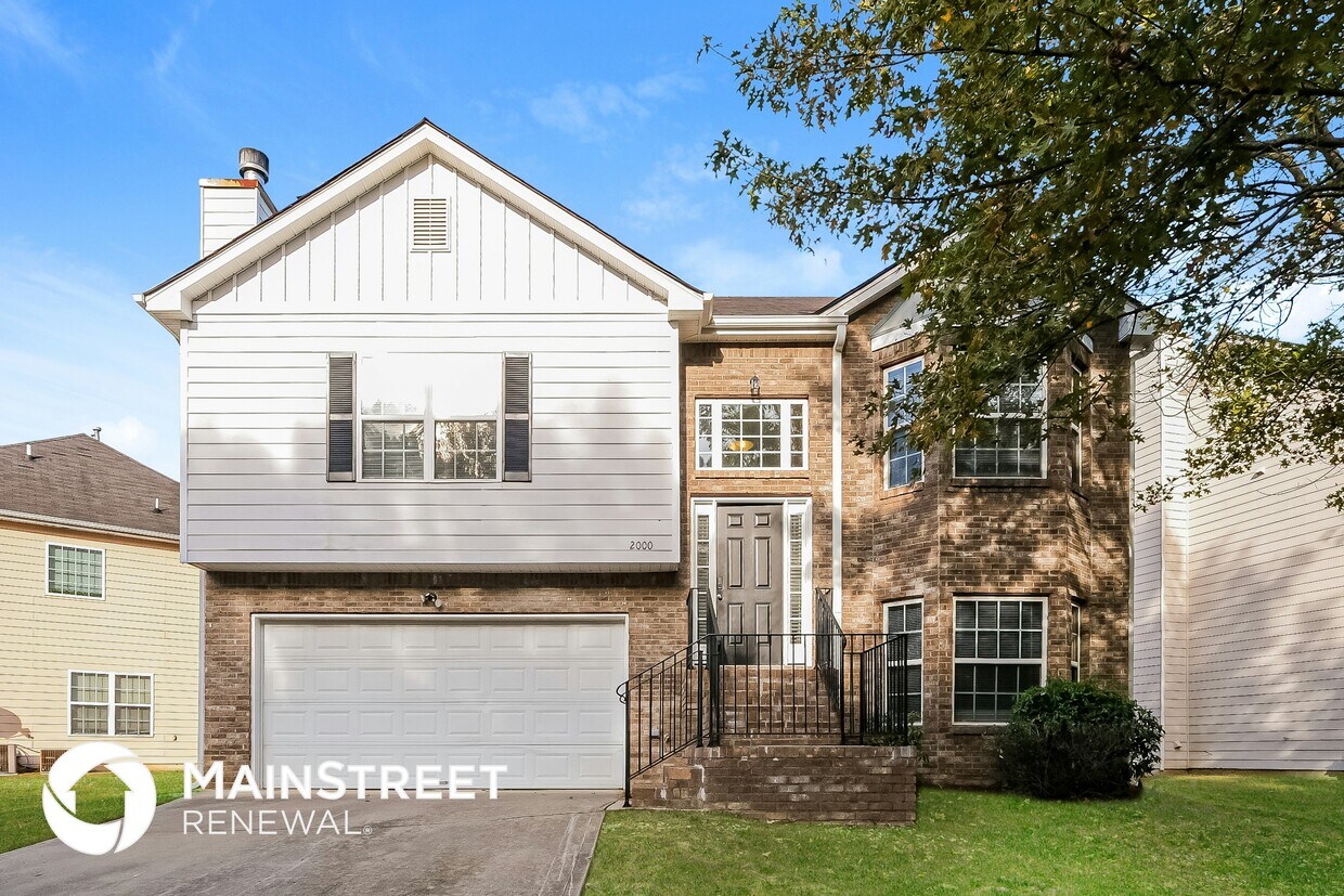 Foto principal - 2000 Redwood Trace