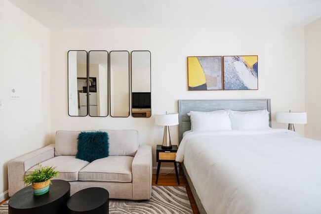 Foto del edificio - 321 E 14th St