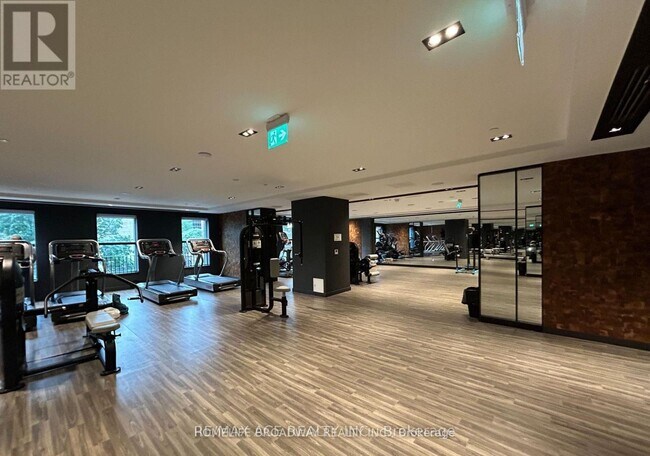 Photo du bâtiment - 82 Dalhousie St