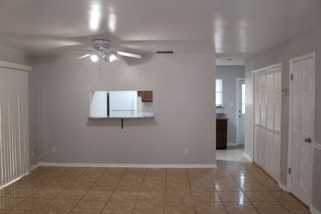 Foto del edificio - 2 Bedroom, 2.5 Bath Townhouse in Altamonte...