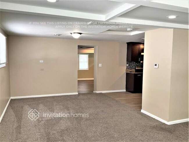 Foto del edificio - 4949 Paxton Rd